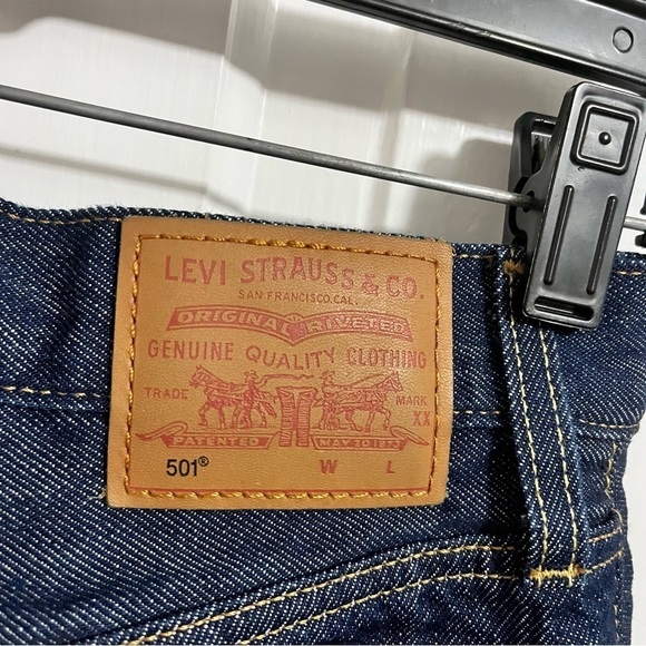 Levi’s 501 Jeans Across A Plain Dark Wash 100% Cotton Size 27 J2 - Picture 5 of 12